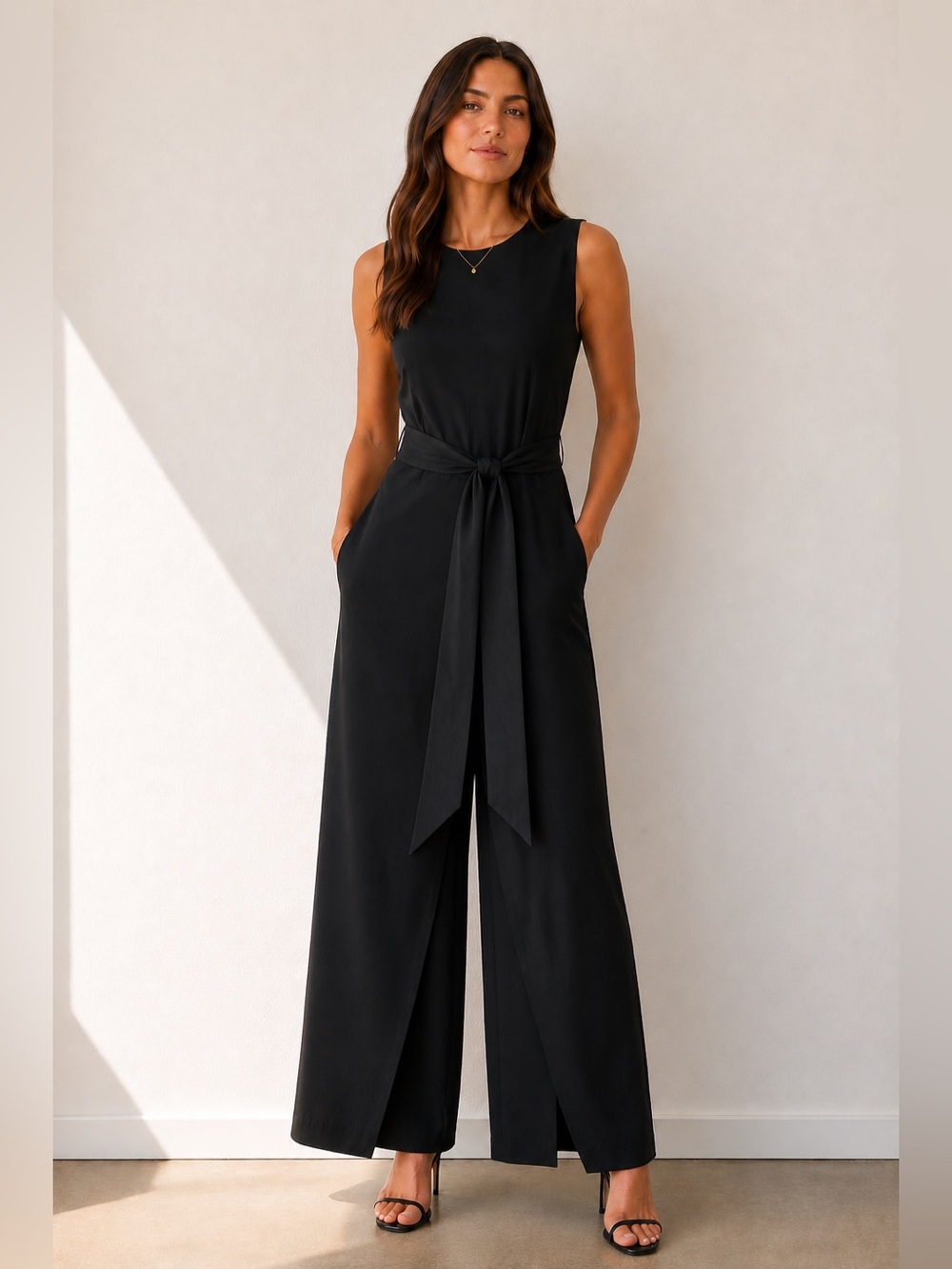 TASH AND SOPHIE Chic Black Sleeveless Jumpsuit Belted Wide Leg Stretchy Sz 6